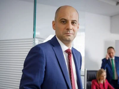 Leader Team: Pionieratul Asigurărilor IT în Era Digitală