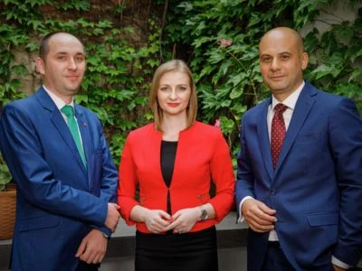 Un Pilon de Securitate într-o Lume Profesională Incertă: Leader Team Broker și Rolul Esențial al Asigurărilor de Răspundere Civilă