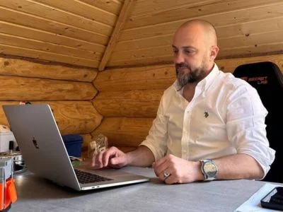 Durabilitate și Fiabilitate în Serviciile de Deszăpezire HandyMan Sub Conducerea lui Florin Chiru: Un Angajament pentru Calitate și Longevitate
