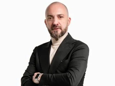 HandyMan și Viitorul Curățeniei Industriale: Florin Chiru Despre Cum ECOBOT Scrub75 Îmbunătățește Standardele