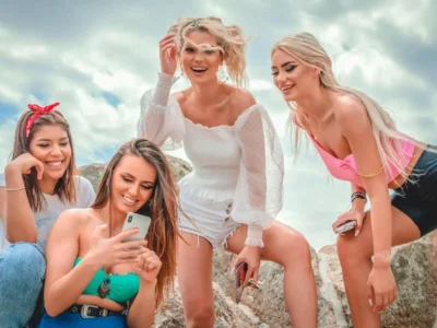 Fă-ți Debutul în Videochat: Strategii de Succes cu Gloria Agency
