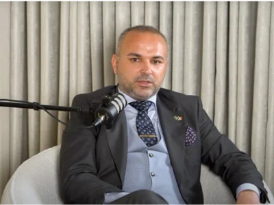 Eduard Petrescu, CEO EKO Group, la Podcastul „White, Conversații Liminale cu Eliza Kazan”: Eduard Petrescu Vorbește despre Rolul Mentoratului în Dezvoltarea Antreprenorilor