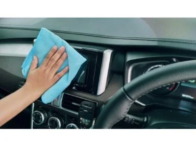 Respiră aer curat în mașina ta: Cum îmbunătățește CarCentric igienizarea habitaclului și ventilației