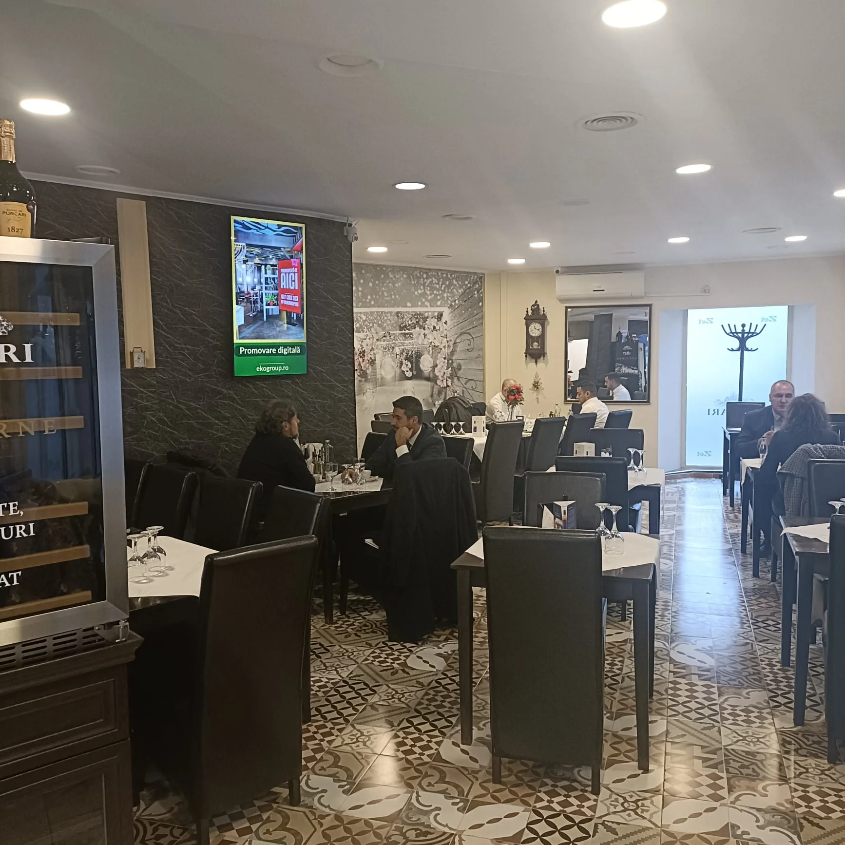 RESTAURANT ZET