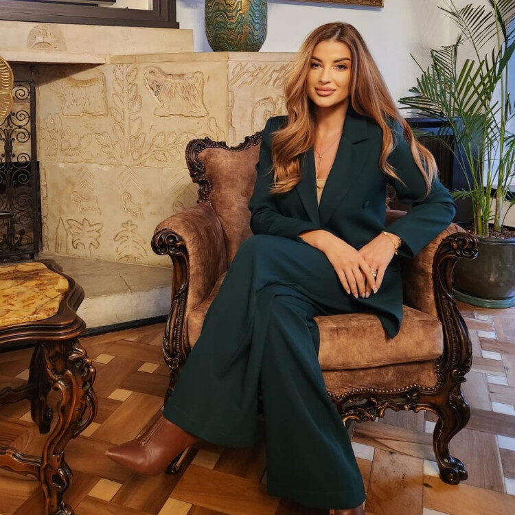 Alena Mirescu